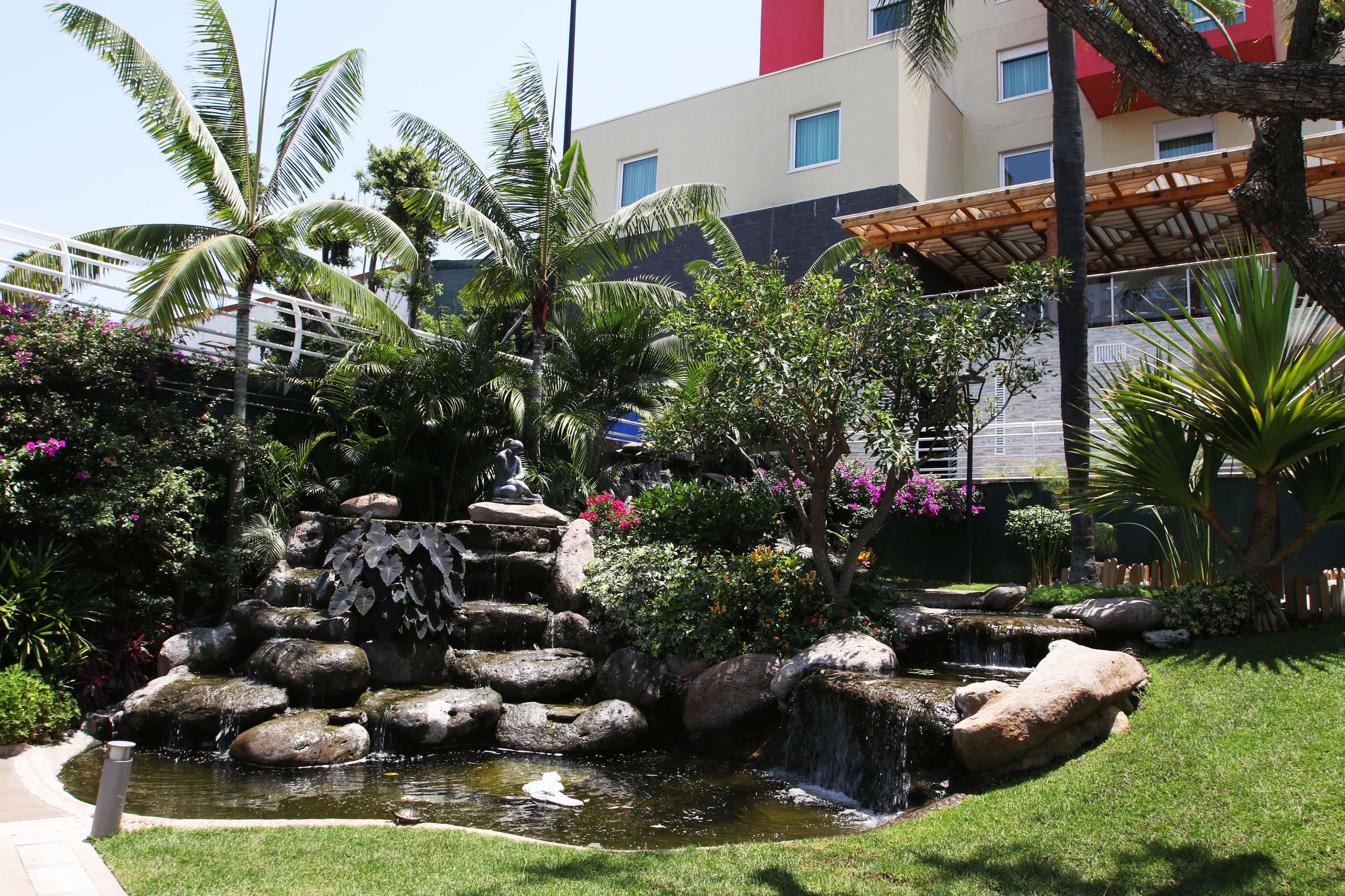 Holiday Inn Express & Suites Cuernavaca By Ihg Kültér fotó