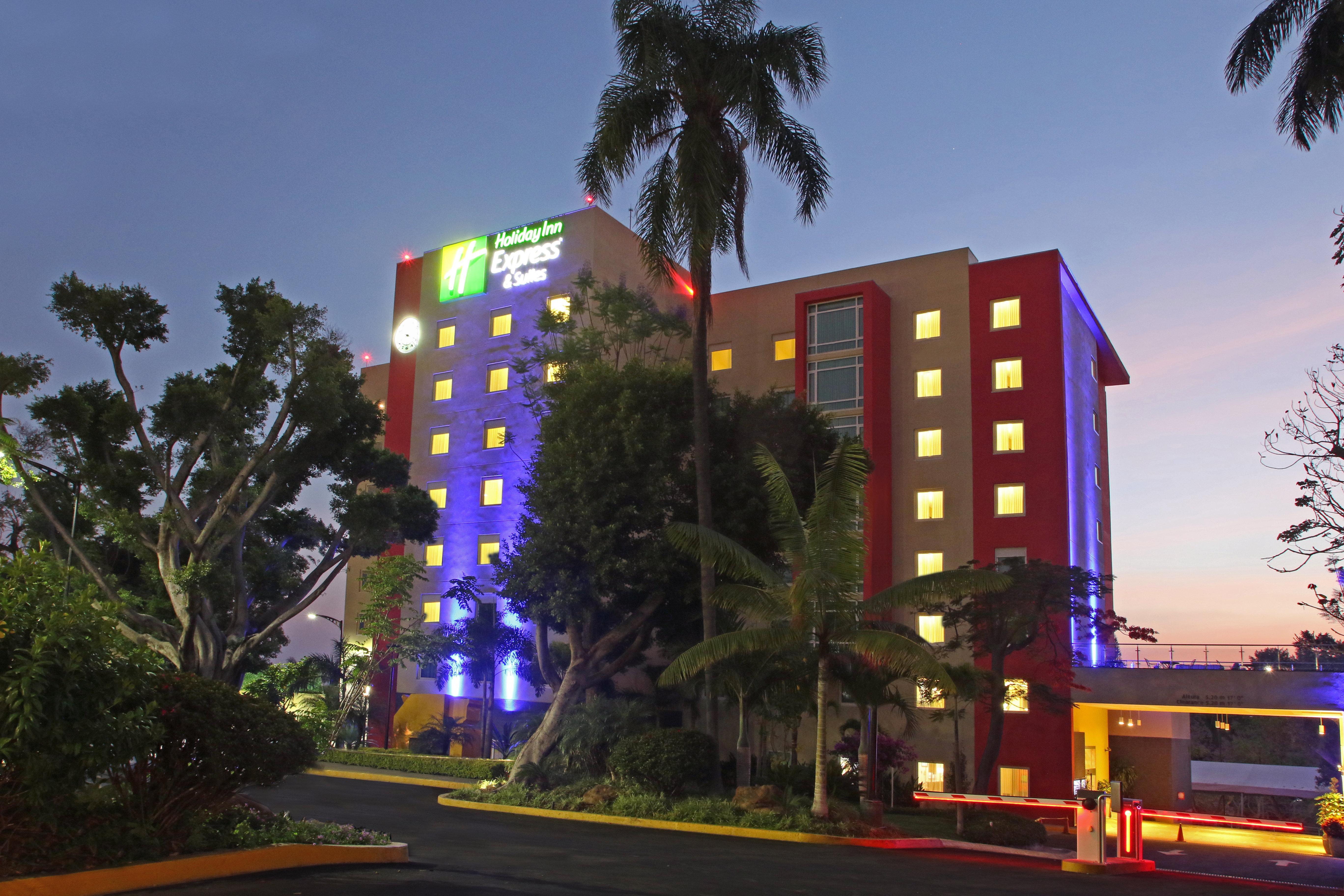 Holiday Inn Express & Suites Cuernavaca By Ihg Kültér fotó